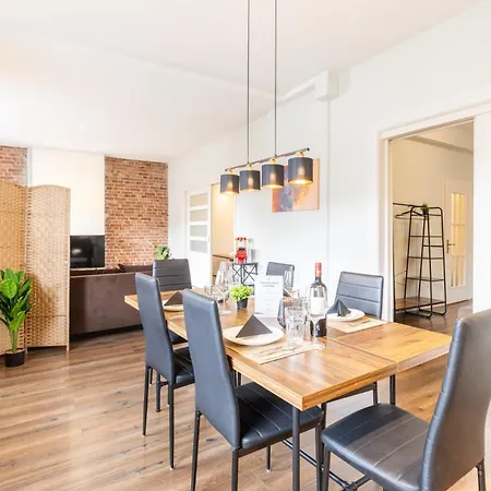 Grosszuegiges 85 M Altstadt-apartment Zentral Wohnen, Angenehm Ruhig דירה Osnabrück