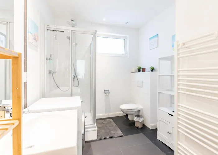 Grosszuegiges 85 M Altstadt-apartment Zentral Wohnen, Angenehm Ruhig Appartement *